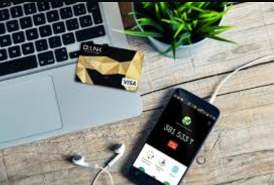 Digital Banking and Mobile Payment Technologies